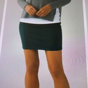 lululemon athletica dark green athletic mini skirt